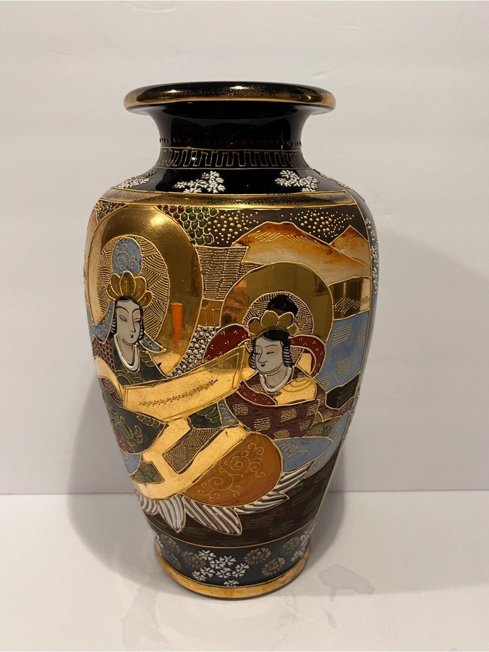 Vintage Satsuma Asian Hand Painted Decorative Vase 12”